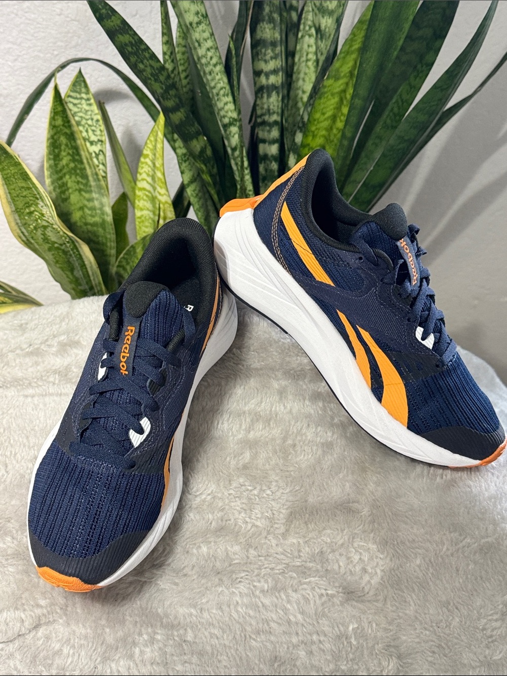 Reebok Energen Tech Plus Navy Comfort Footbed Running Shoe - New! Women's 6.5